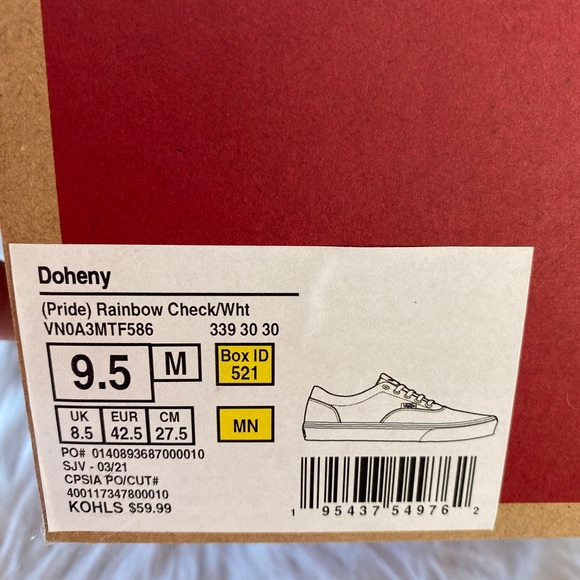 Men’s Vans Shoes - Picture 9 of 12